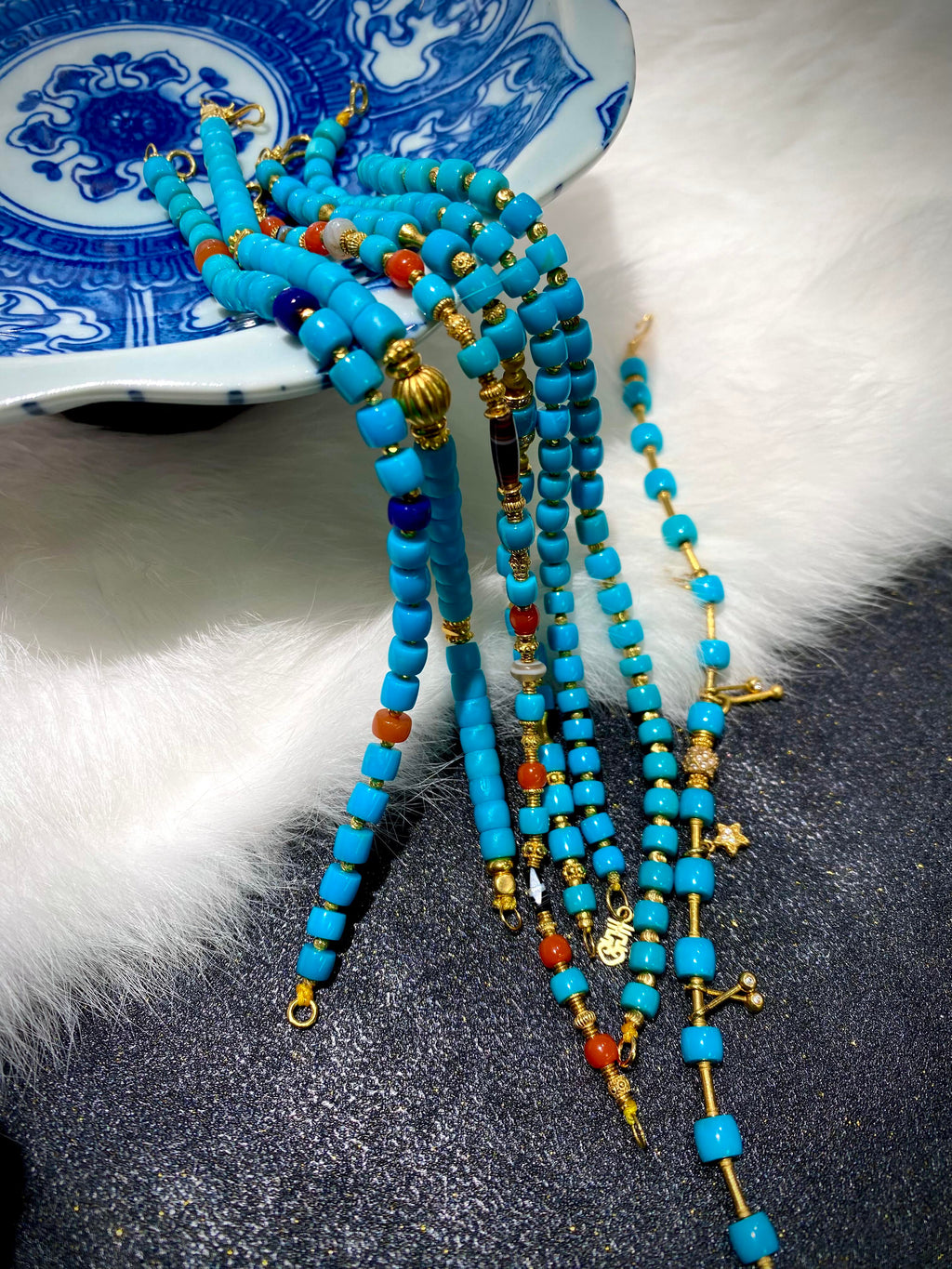 Violent Blue Turquoise