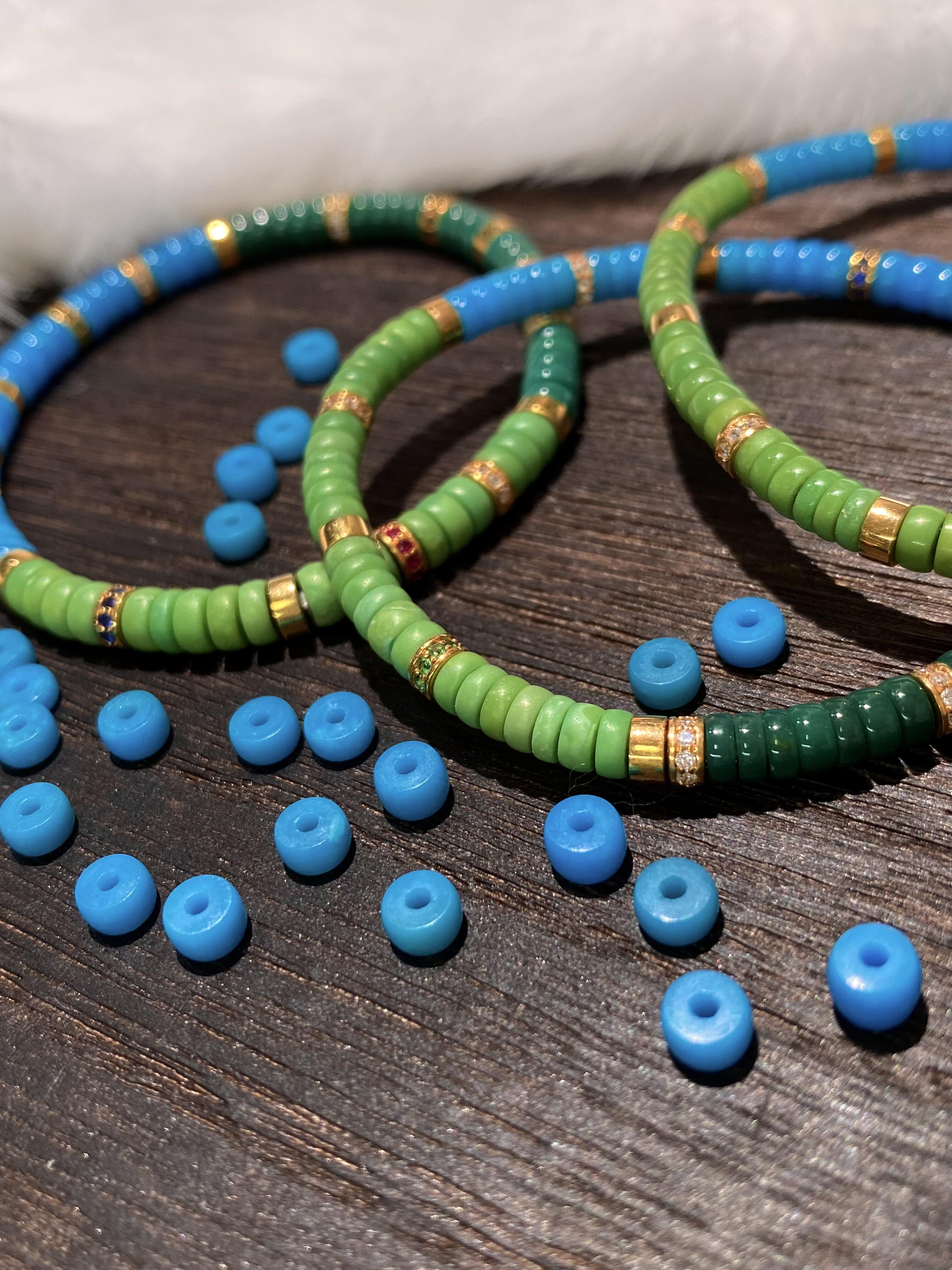 A Bold Collision of Turquoise Colors