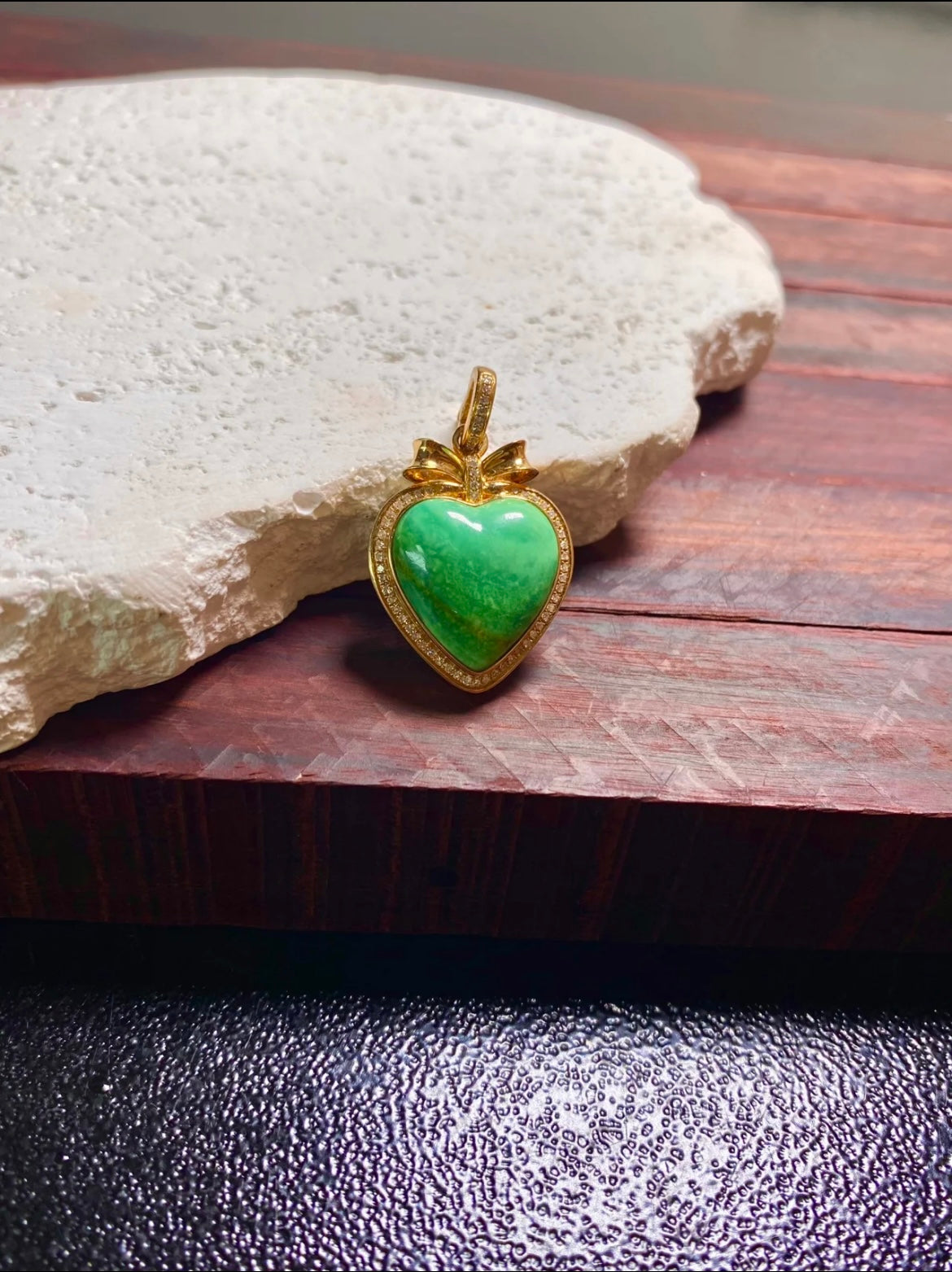 Natural Water-Wave Patterns